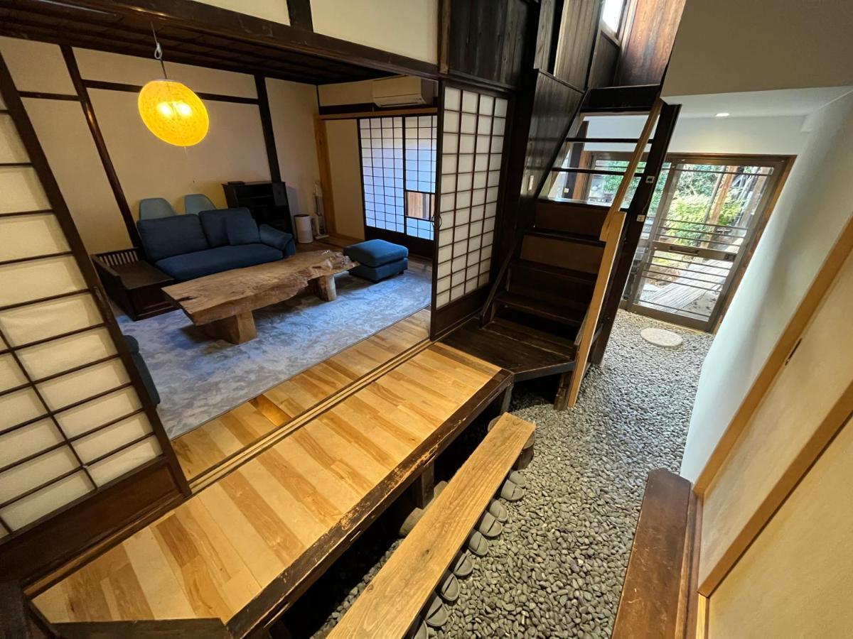 Only One Group Stays Per Day -Tenmaya-家族や仲間と貸し切りゲストハウス 天満屋 Накацуґава Екстер'єр фото